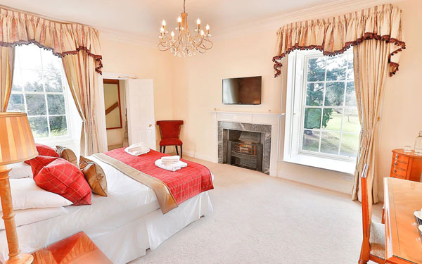 CarberryTower room